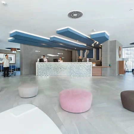 Riu Papayas Hotel 4*